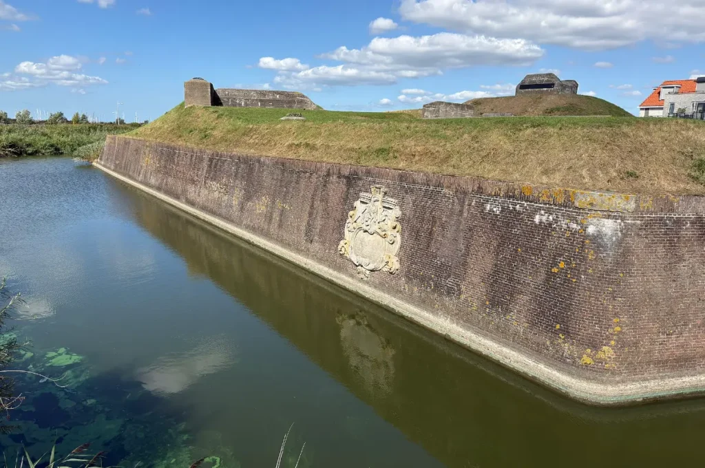 Hellevoetsluis route: de vestingwerken van Hellevoetsluis