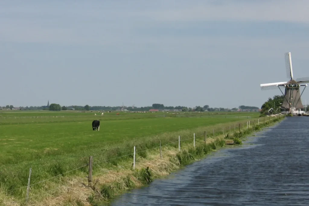 Zwammerdam: de molenviergang van Aarlanderveen, onderweg op de Molenviergangroute